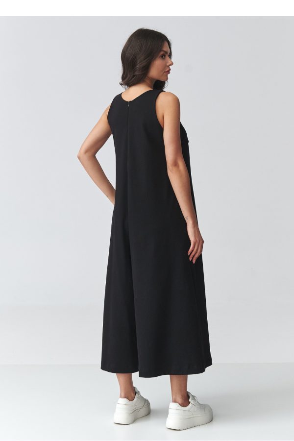 black Suit model 225673 Makadamia