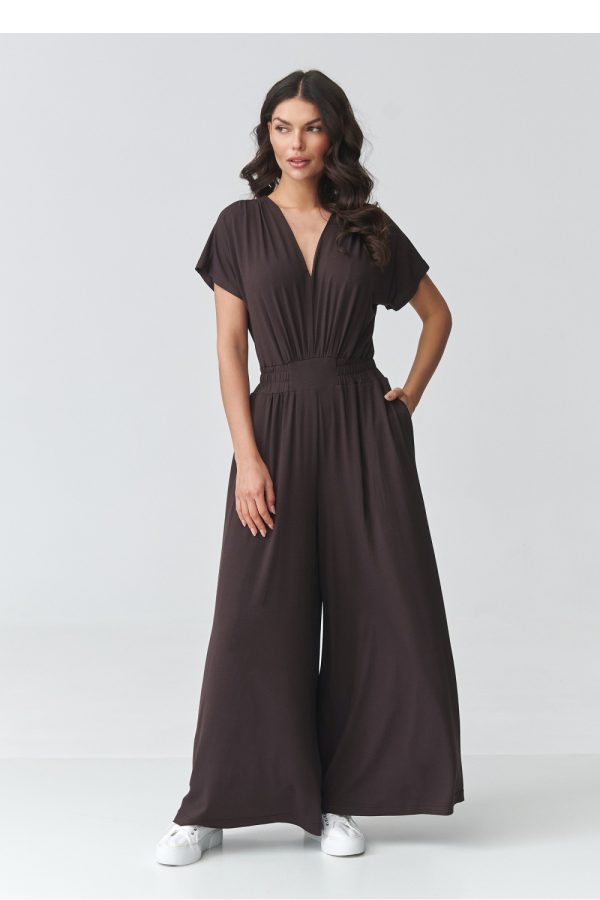brown Suit model 225682 Makadamia
