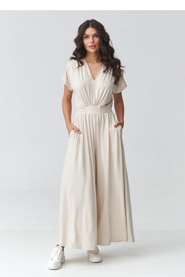 beige Suit model 225683 Makadamia