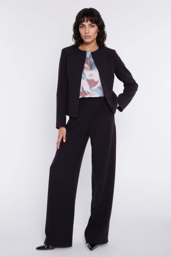 black Jacket model 225821 Nife