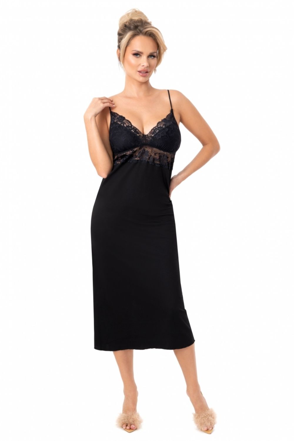 1119119 Nightshirt model 225960 Donna