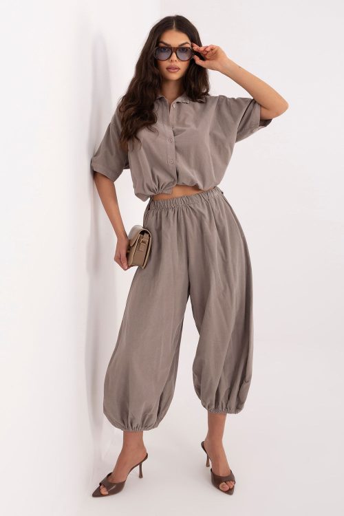 1119949 corduroy trousers model 226227 Italy Moda