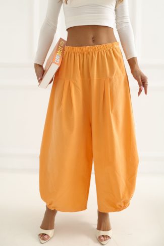 corduroy trousers model 226454 Italy Moda