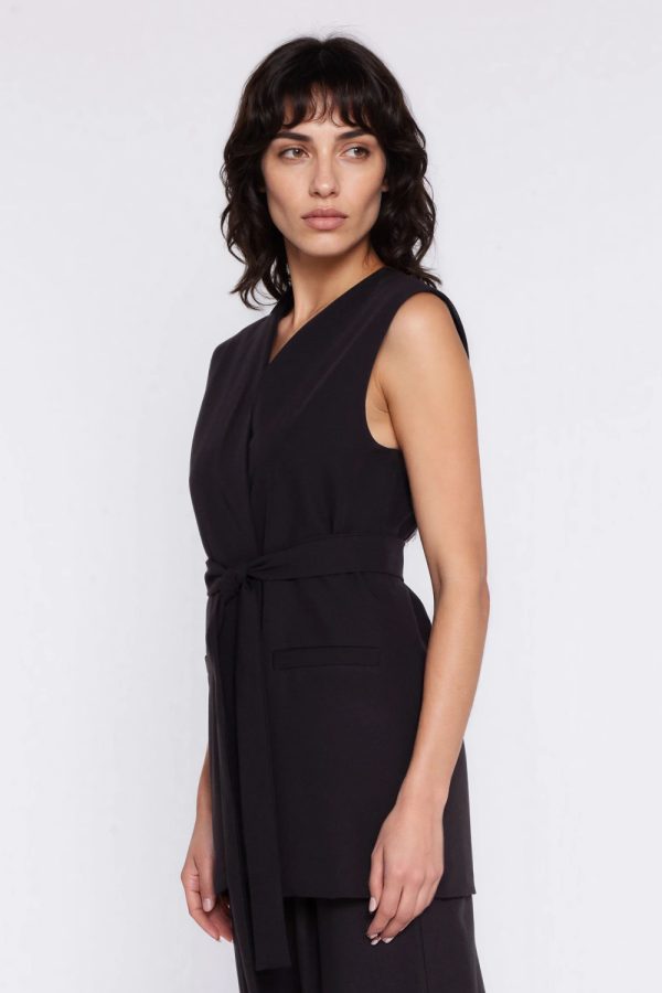 black Gilet model 227145 Nife