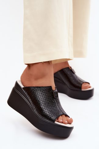 1123686 Buskin model 227430 Step in style