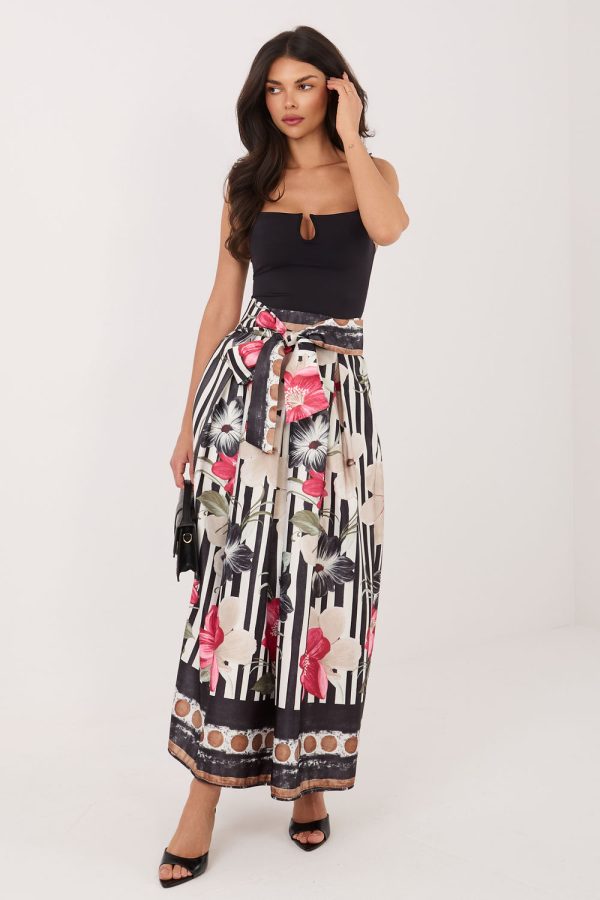 black Skirt model 227624 Factory Price