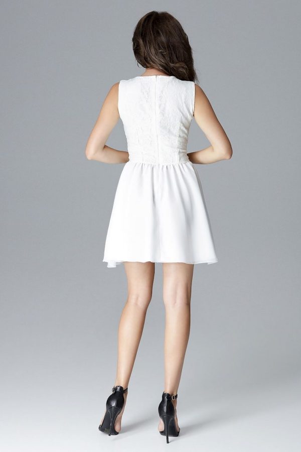 beige Short dress model 128516 Lenitif