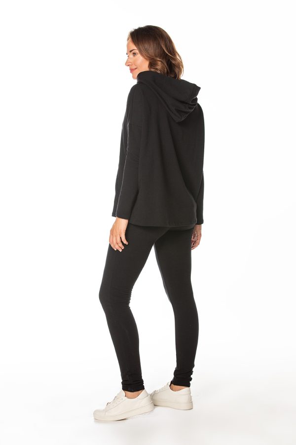 black Sweatshirt model 171889 Tessita