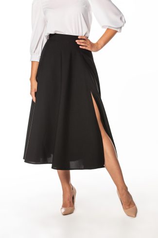black Skirt model 171940 Tessita