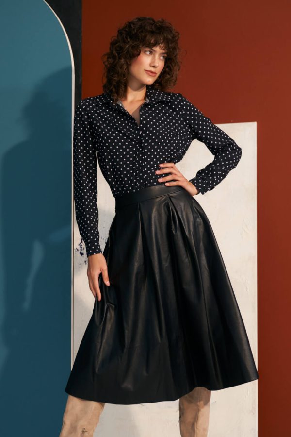 black Skirt model 184597 Nife