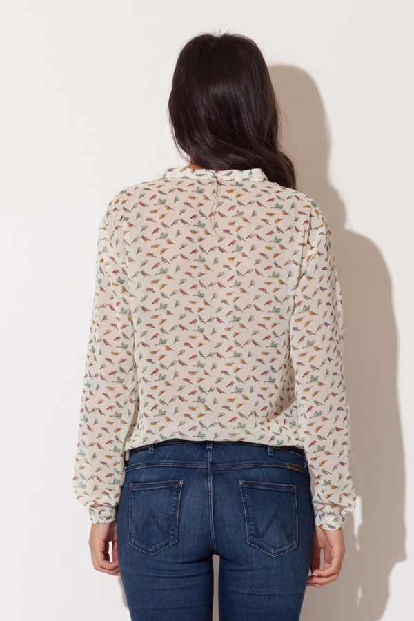 beige Long sleeve shirt model 44034 Katrus