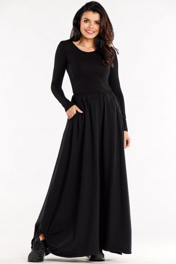 Black Long Skirt in Skirts with Cotton and Spandex
