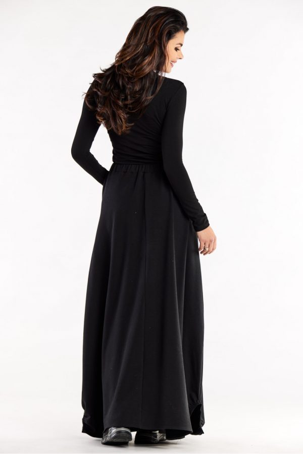 Black Long Skirt in Skirts with Cotton and Spandex