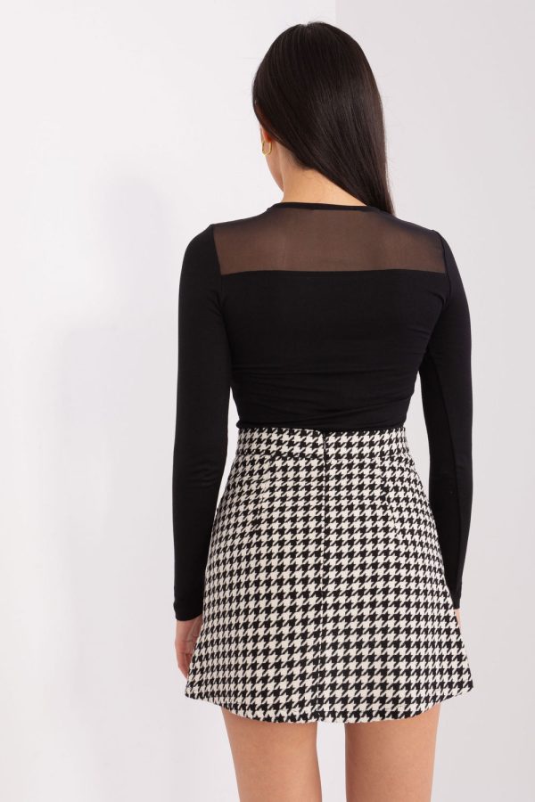 black Short skirt model 188784 Lakerta