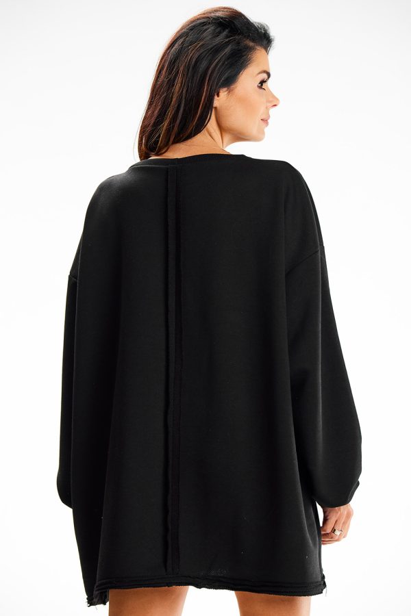 black Sweatshirt model 189455 Infinite You