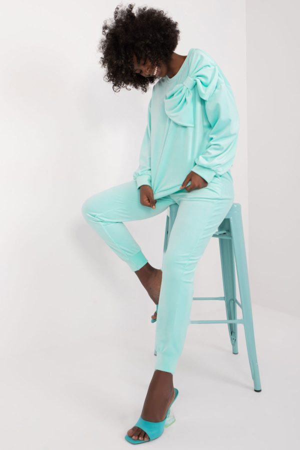 Green Set in Pants, Trousers, Shorts with Spandex and Polyester