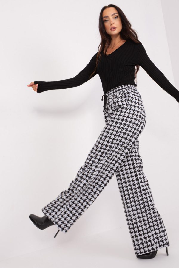 Black Women Trousers in Pants, Trousers, Shorts with Cotton and Spandex