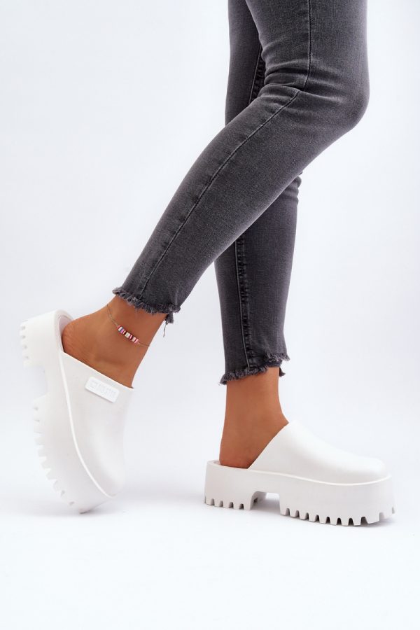 white Flip-flops model 194121 Step in style