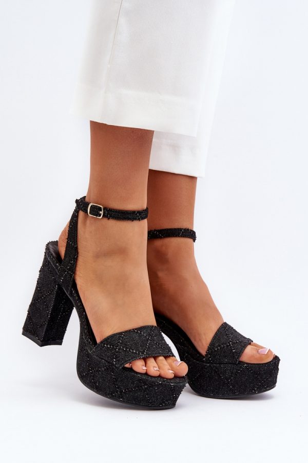 black Heel sandals model 194142 Step in style
