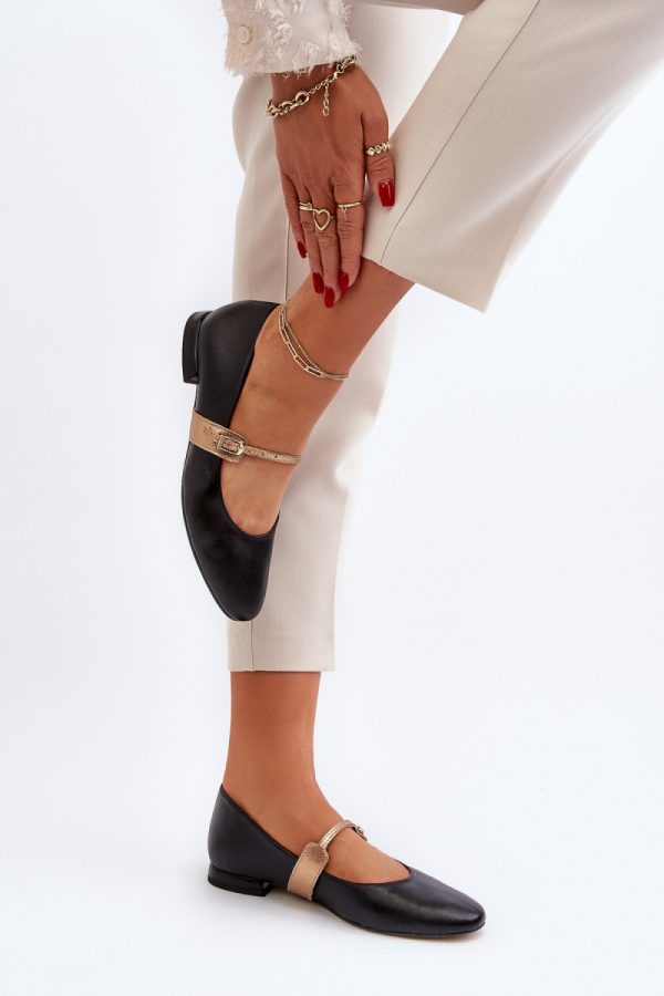 black Ballet flats model 194359 Step in style