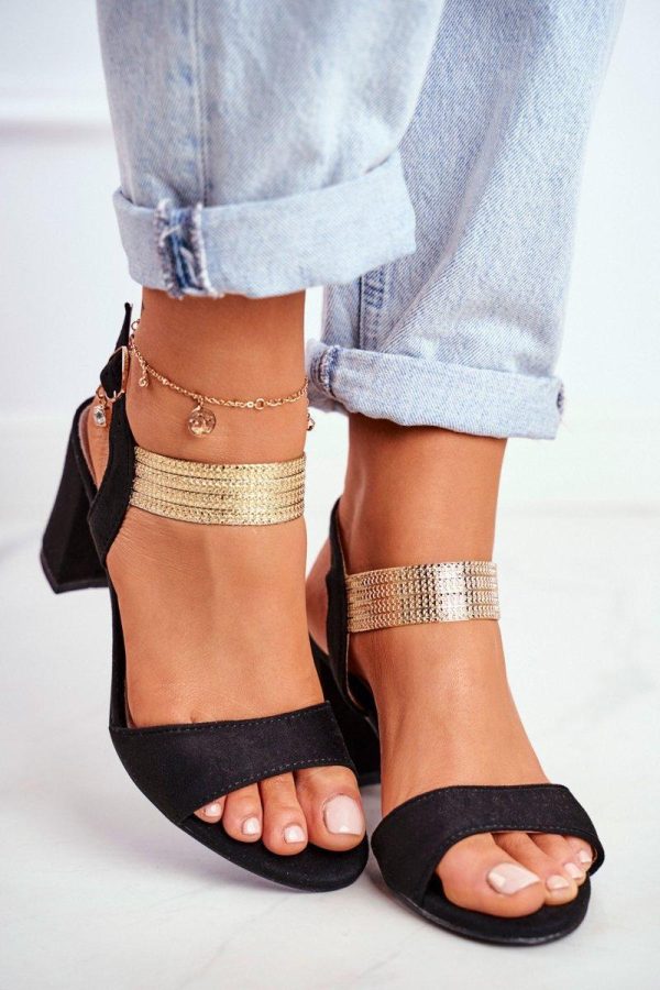 black Heel sandals model 196325 Step in style