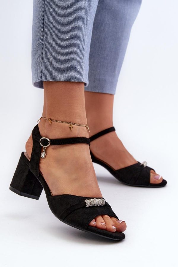 black Heel sandals model 196332 Step in style