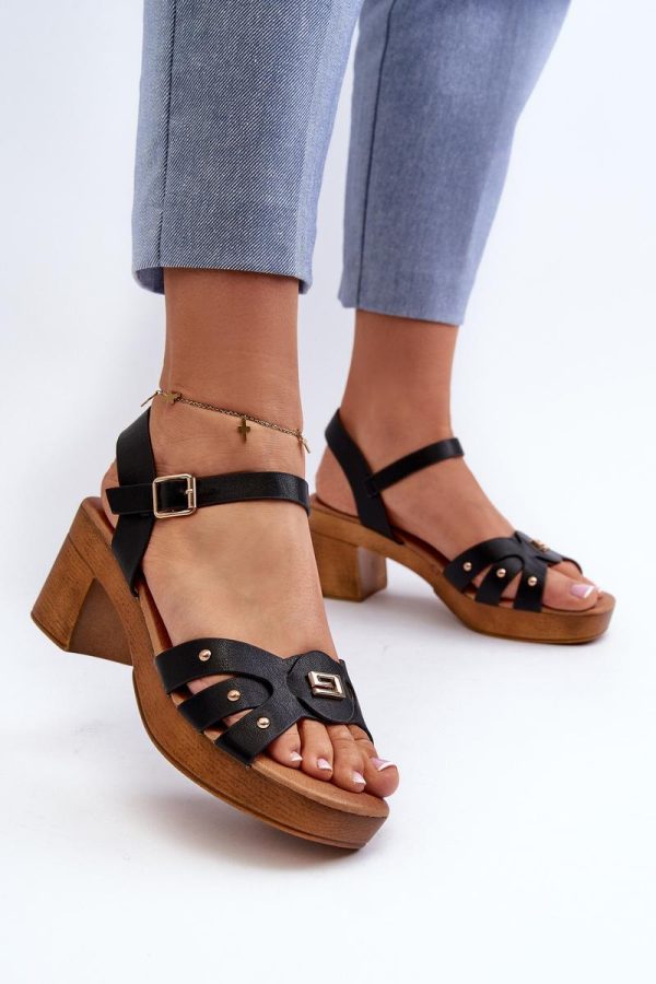 black Heel sandals model 196335 Step in style