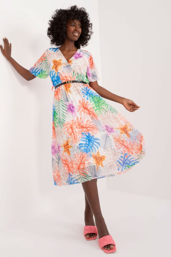 beige Daydress model 196448 Italy Moda