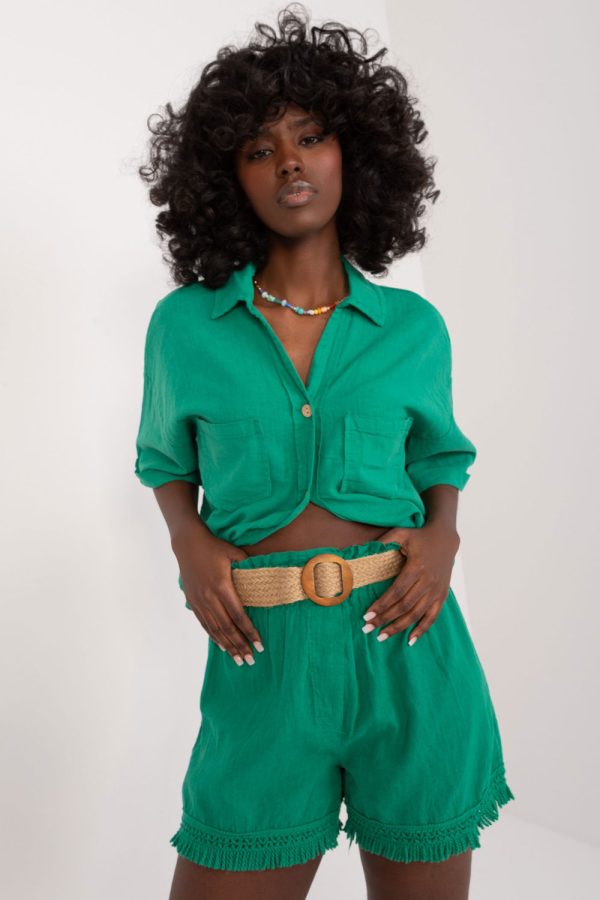 green Shorts model 196478 Italy Moda