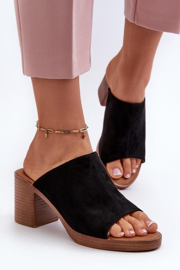 black Heeled sandals model 196661 Step in style
