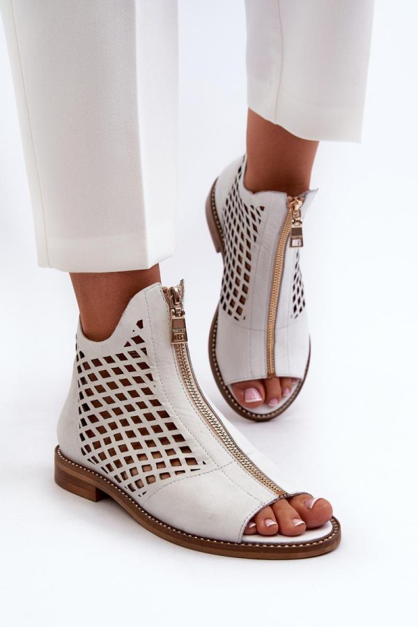 white Sandals model 196666 Step in style