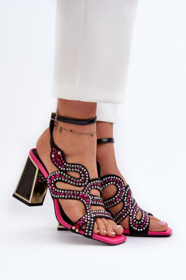 black Heel sandals model 196972 Step in style