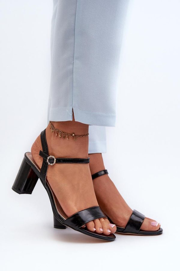 black Heel sandals model 197084 Step in style