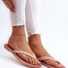 pink Japanese flip-flops model 197611 Step in style