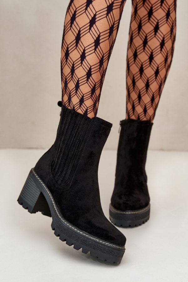 black Heel boots model 199299 Step in style