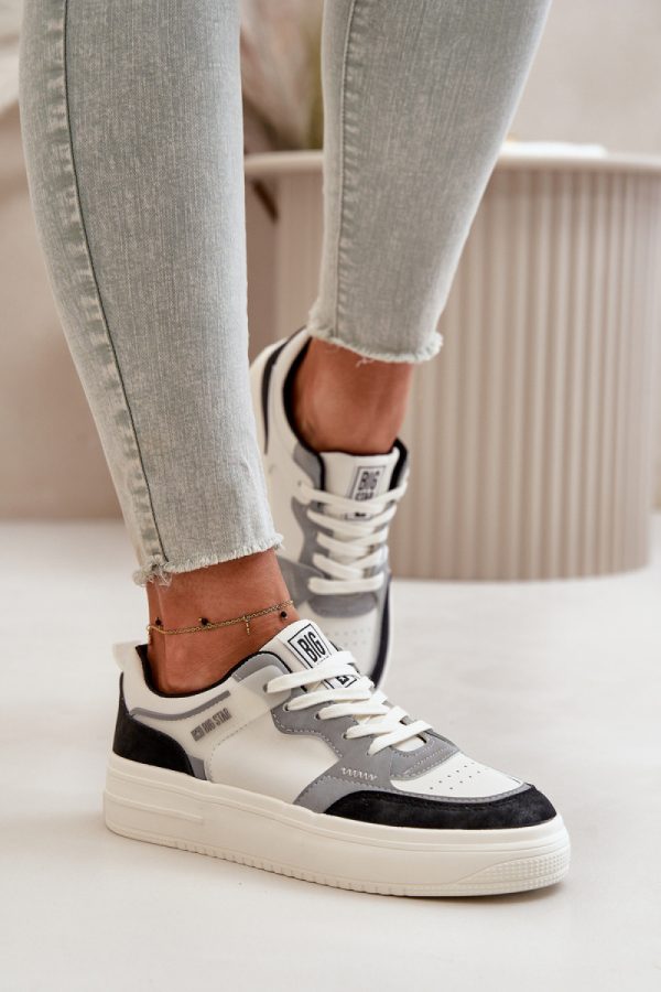 white Sport Shoes model 199881 Step in style