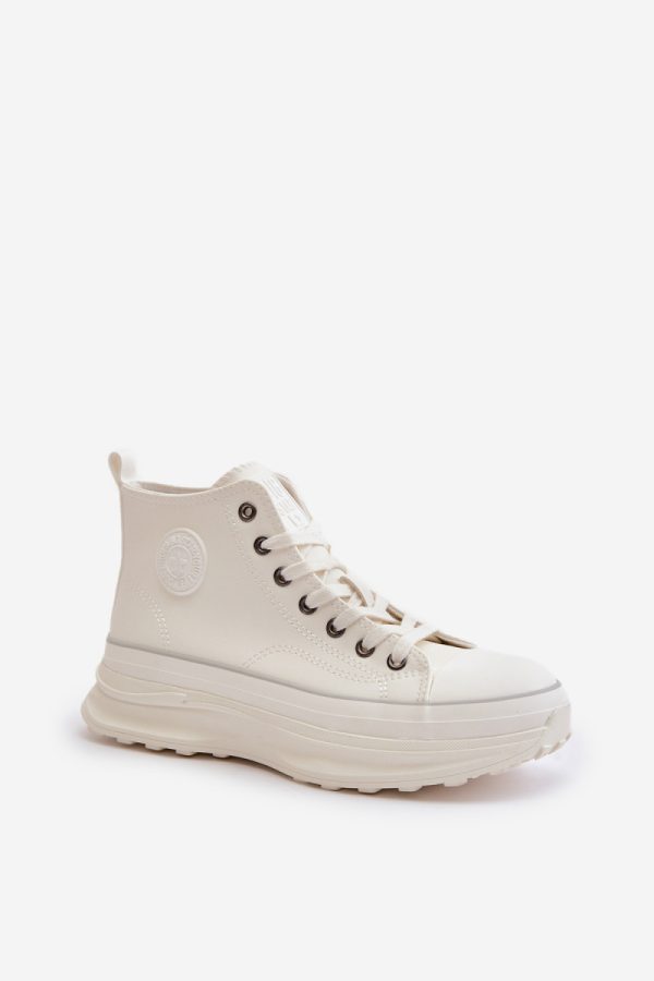 white Sneakers model 199904 Step in style