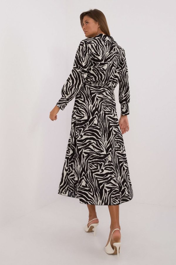 Beige Set in Skirts with Spandex and Polyester
