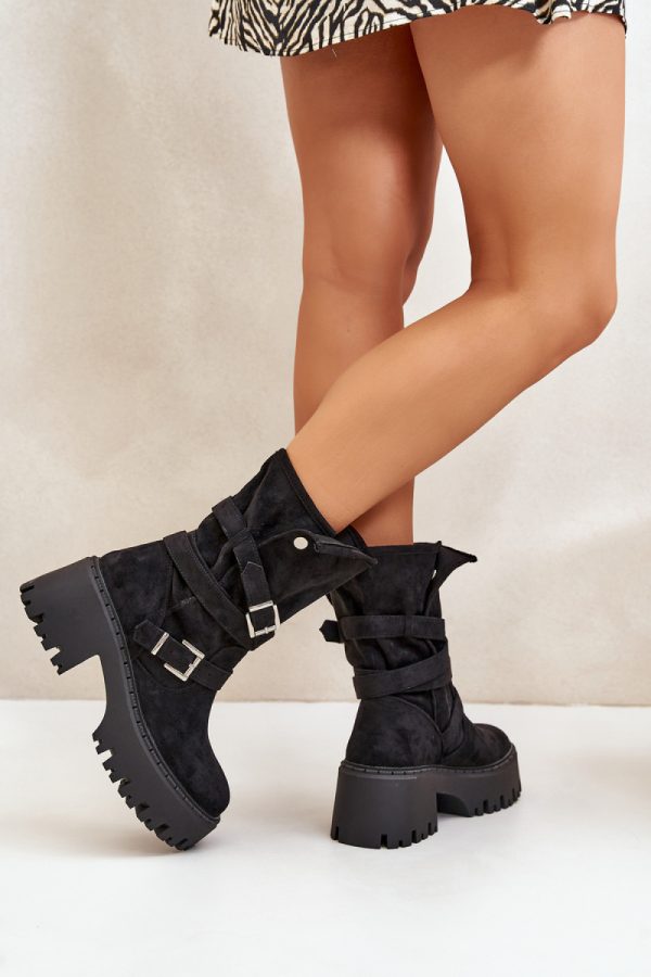 black Boots model 200093 Step in style
