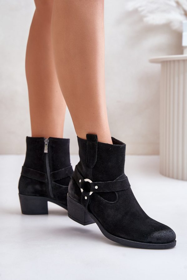 black Heel boots model 201177 Step in style