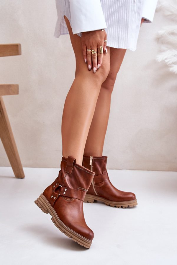 brown Boots model 201221 Step in style