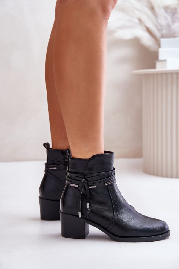 black Heel boots model 201224 Step in style
