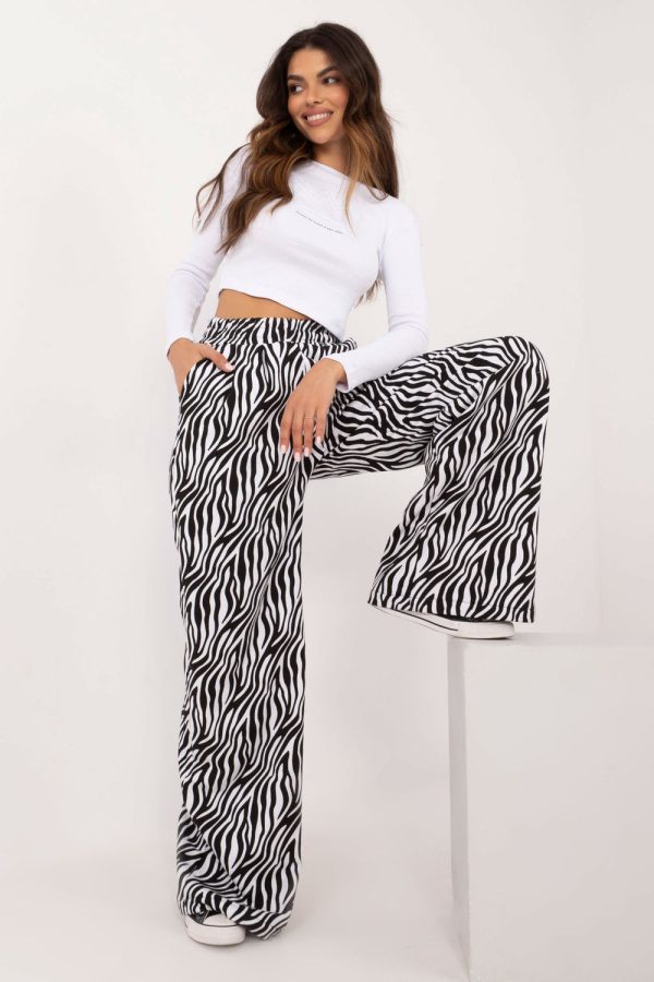 Black Set in Pants, Trousers, Shorts with Cotton and Spandex