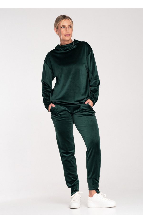 green Tracksuit trousers model 201501 Figl