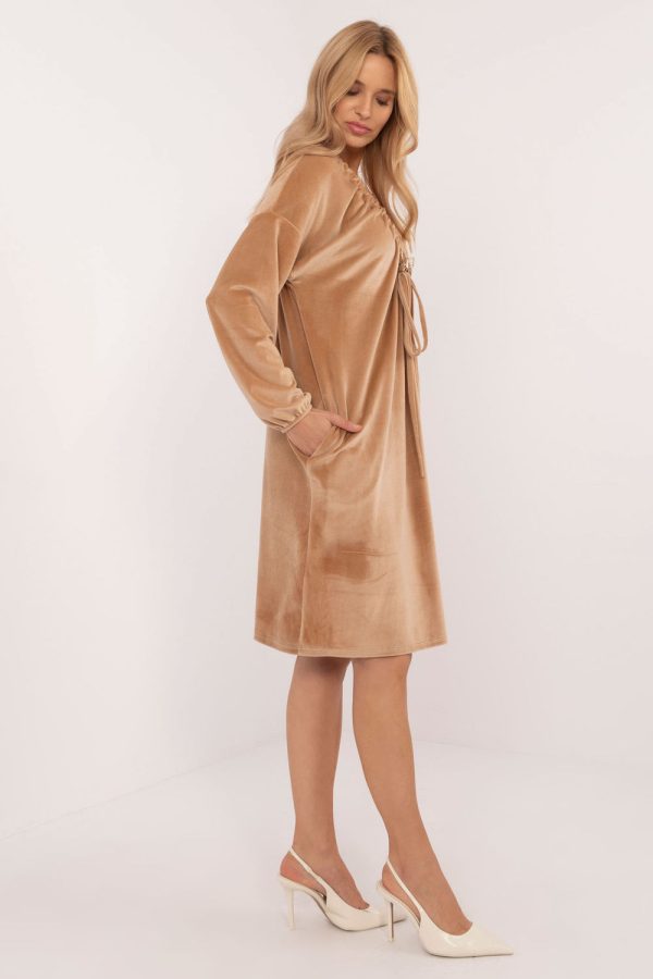 brown Daydress model 201586 Italy Moda