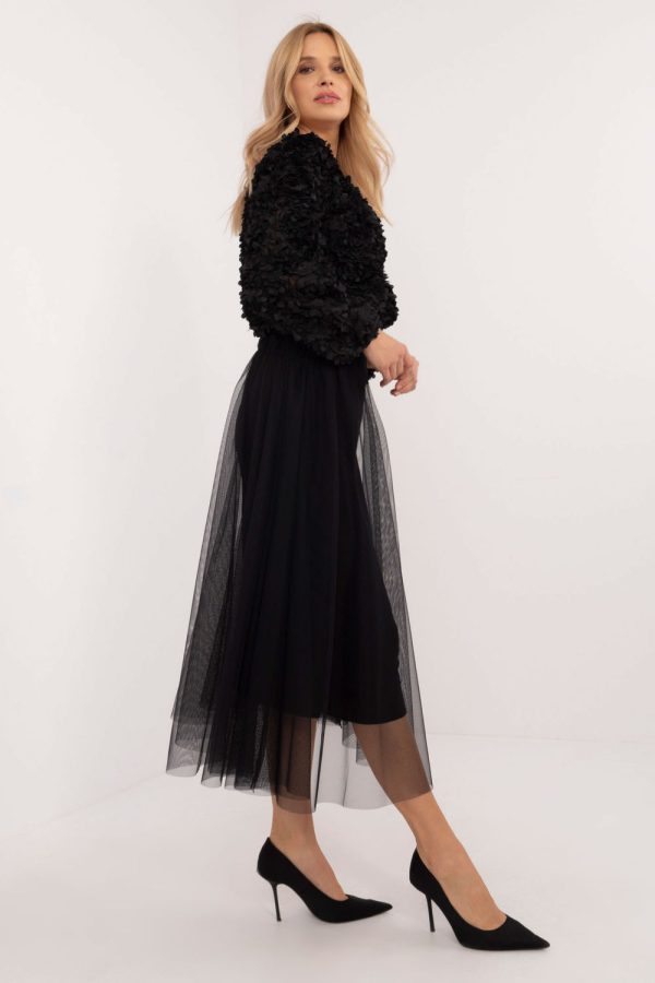 Black Skirt in Skirts with Polyester