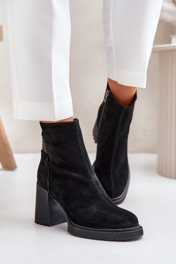 black Heel boots model 201684 Step in style