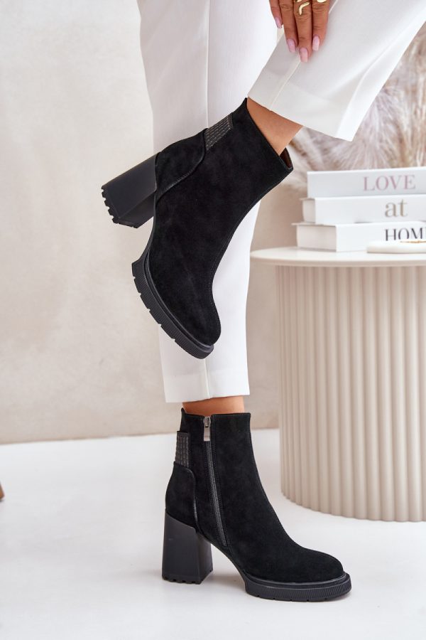 black Heel boots model 201684 Step in style