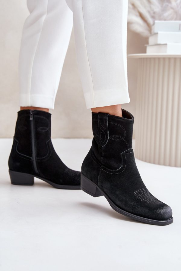 black Heel boots model 201694 Step in style