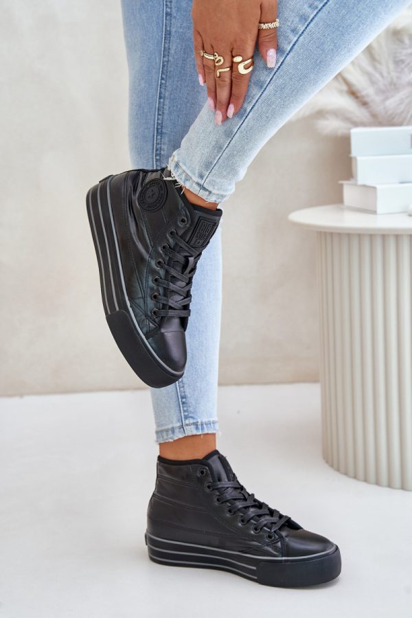 black Sneakers model 201920 Step in style